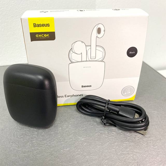 Fone de ouvido W04 TWS Baseus