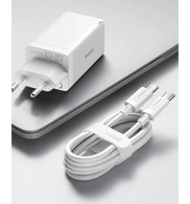 Kit Carregador 65W GaN5 Pro 3 Portas + Cabo USB C Baseus