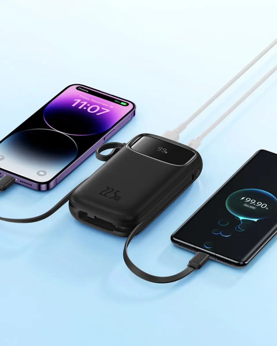 Power bank carregando dois celulares