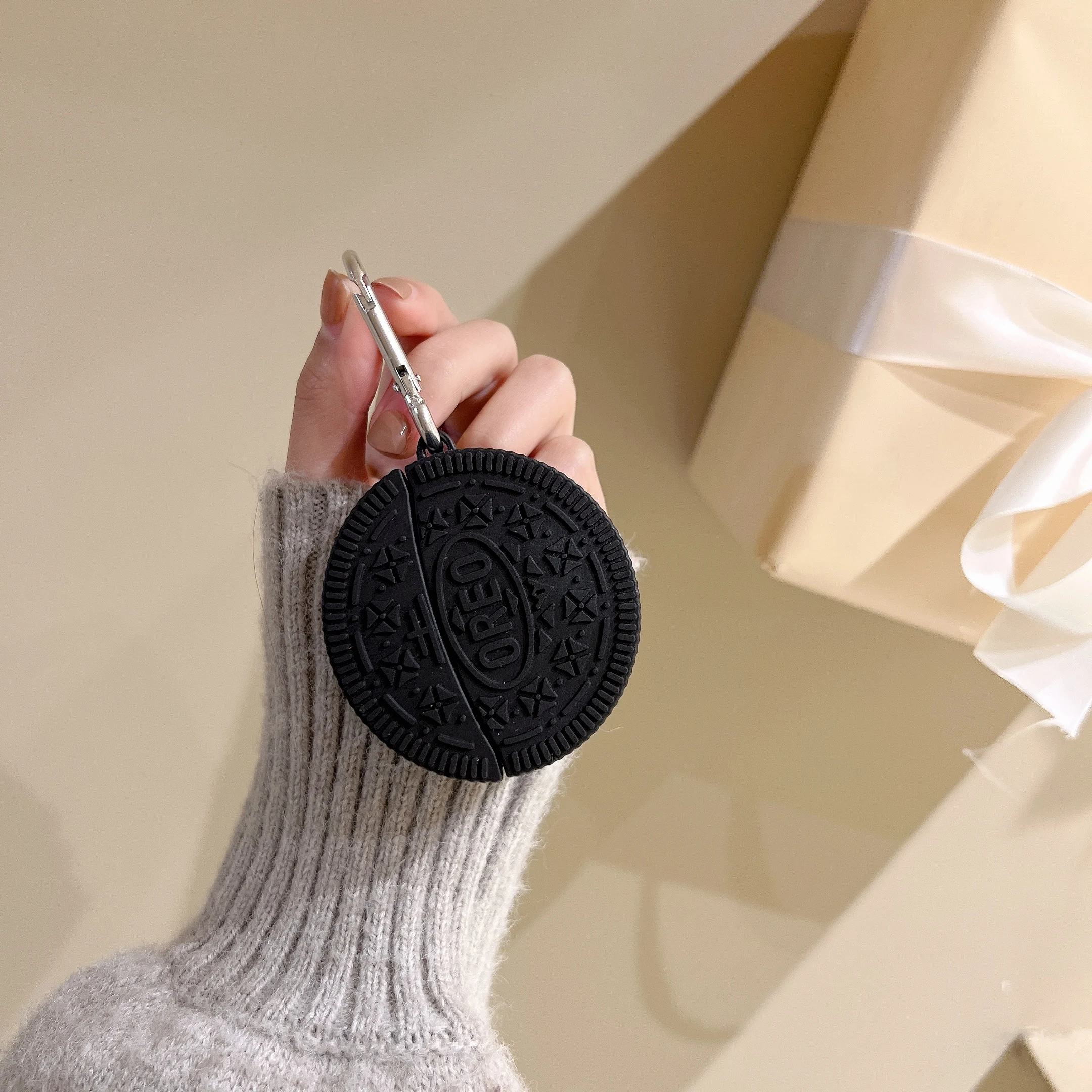 Case Protetor Fenda do Bikini para Fone W04 e W04 Pro Baseus - Imagem 18