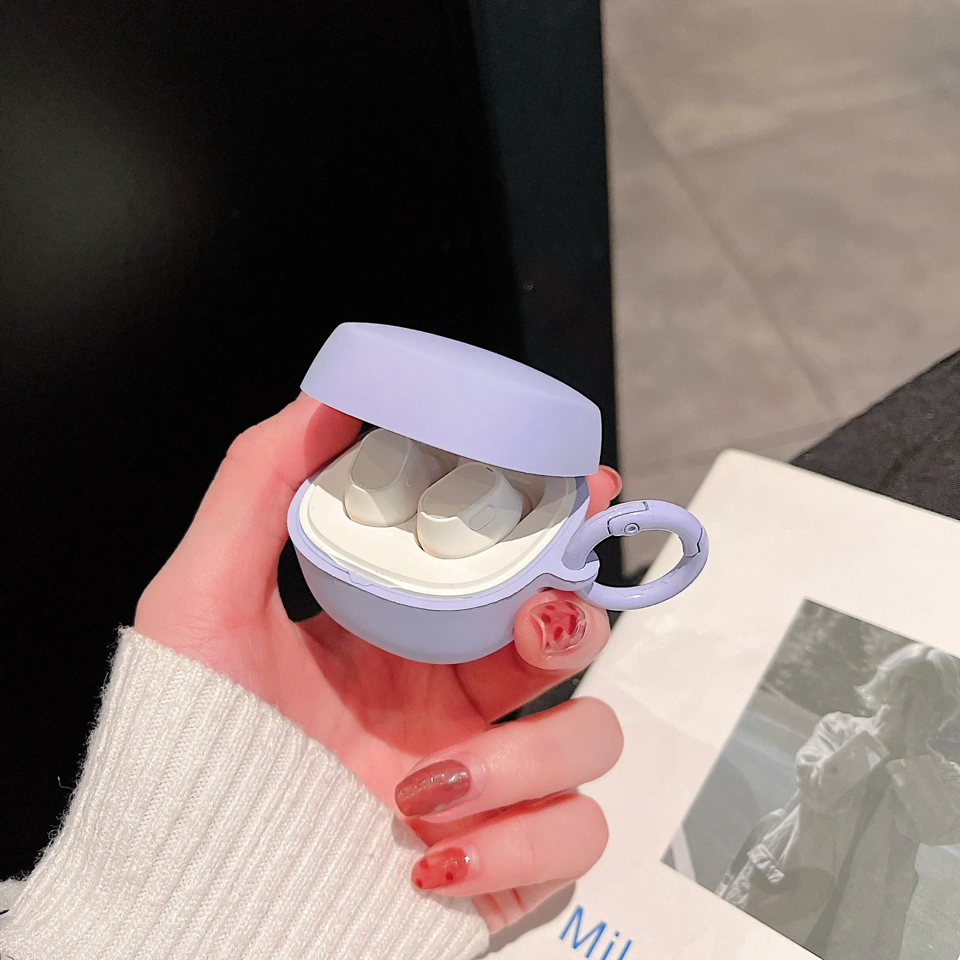 Capa de Silicone Colorido para Fone WM01 e WM02 - Imagem 4