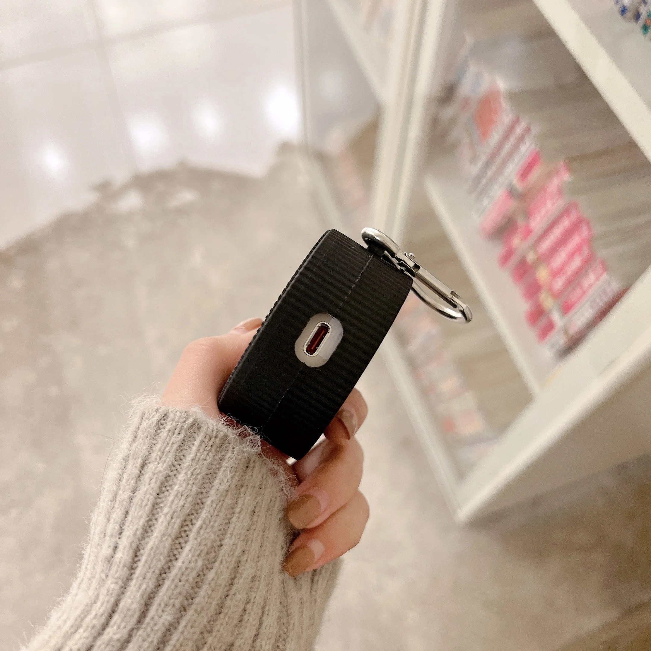 Case Protetor Fenda do Bikini para Fone W04 e W04 Pro Baseus - Imagem 20