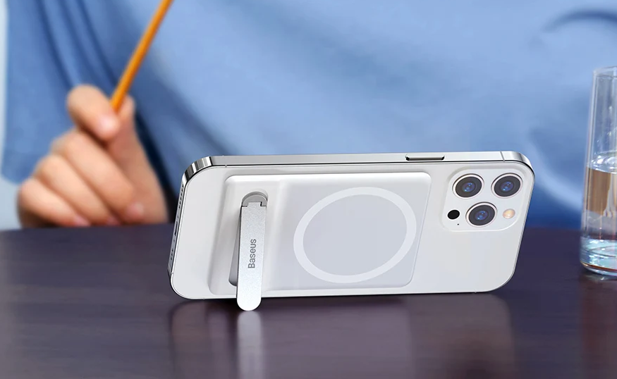 1. Escolha Seu Melhor Ângulo – Suporte de Telefone Magnético e Dobrável