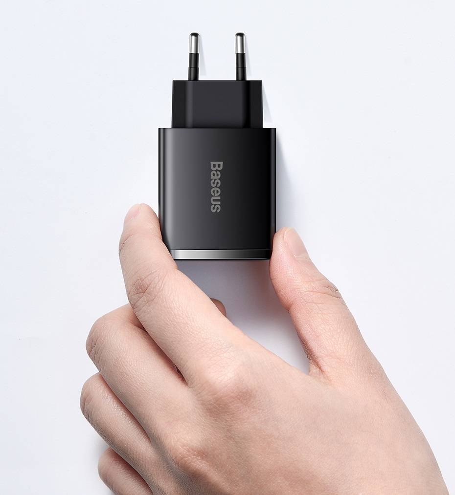 Carregador 30W USB QC3.0 PD3.0 Tipo C 3 portas Baseus